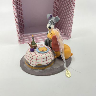 3275 2019 Hallmark Keepsake Ornament “Lady and the Tramp”