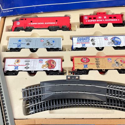 Vintage Mantua HO Scale NFL Super Bowl Winners Train Set (1993)