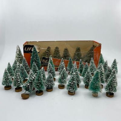 3292 Set of Vintage Bottle Brush Trees and Life Like Evergreen Trees