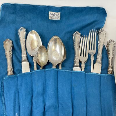 Vintage Silverplate Tableware & US House of Representatives Glass Trays