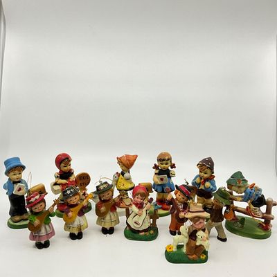 3264 Lot of Vintage Hummel Style Plastic Ornaments