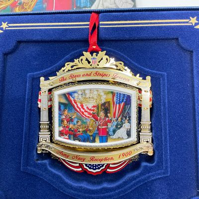 2010 White House Historical Association Christmas Ornament