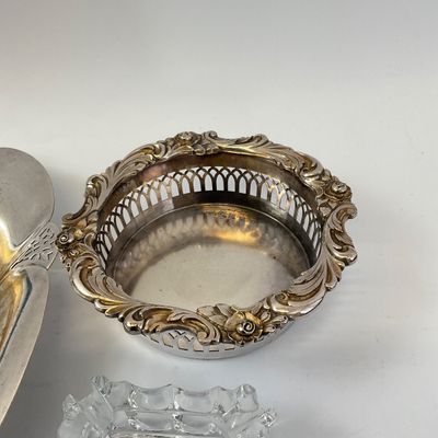 Vintage Silverplate Tableware & US House of Representatives Glass Trays