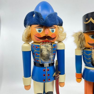 Vintage Wooden Soldier Nutcrackers - Set of 2