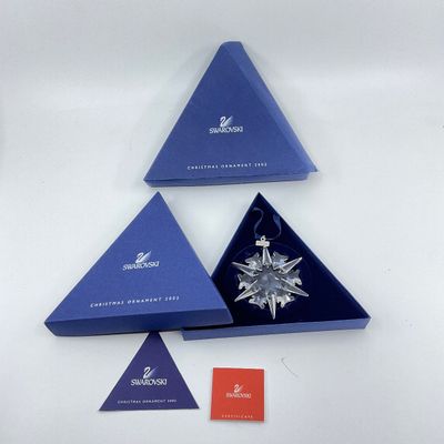 3231 Swarovski Crystal 2002 Star Christmas Ornament