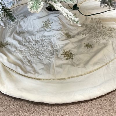 Cream Christmas Tree Skirt with Embroidered Snowflakes