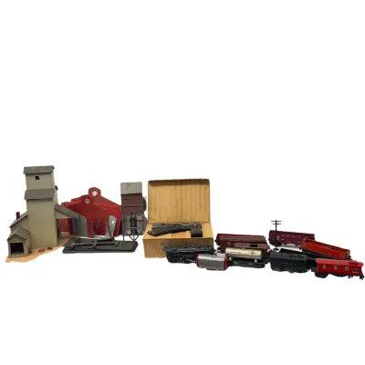 3295 Large lot of Antique Trains & Parts