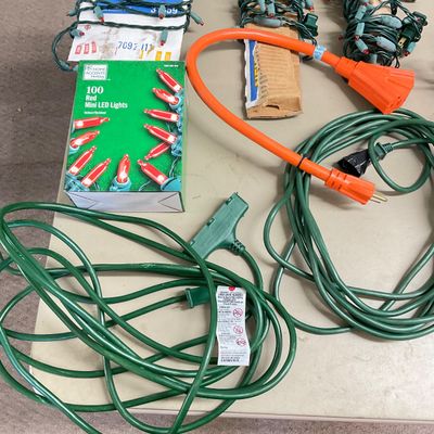 Red Christmas Mini Lights and Green Extension Cords Lot