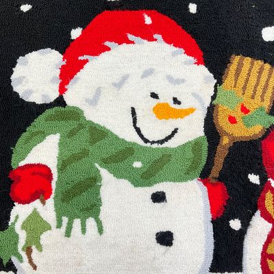 Holiday Snowman Hooked Accent Rug