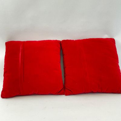 Pair of Red Hooked Wool Snowflake Christmas Throw Pillows
