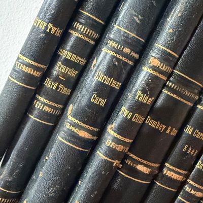 LOT 139K: Charles Dickens - Antique Books 1870s Harper and Brothers - 17 Volumes - Christmas Carol, Oliver Twist, Great Expectations and...