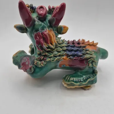 LOT 43U: Vintage Cloisonné Salt and Pepper Shakers & Ceramic Foo Dog Dragon