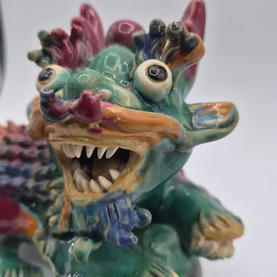 LOT 43U: Vintage Cloisonné Salt and Pepper Shakers & Ceramic Foo Dog Dragon