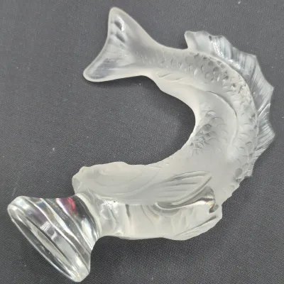 LOT 22U: Vintage Lalique Leaping Koi Fish Crystal Figurine