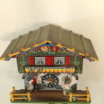 LOT 221: E. Schmeckenbecher West German Cuckoo Clock