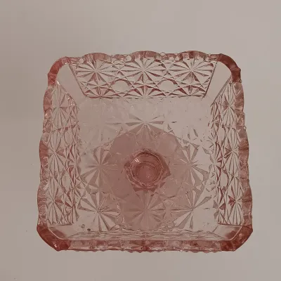 LOT 139: Vintage Glass Collection: Uranium, Marigold Carnival, Pink