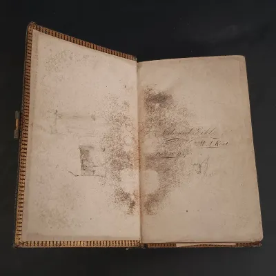 LOT 203: Holy Bible 1847 - J.B. Lippincott Philadelphia Publishing