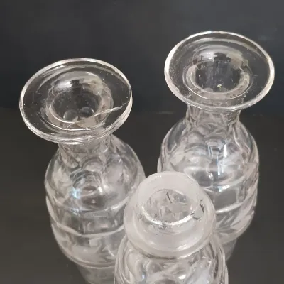 LOT 228: Simpson Hall Miller and Co Treble Plate Cruet Set
