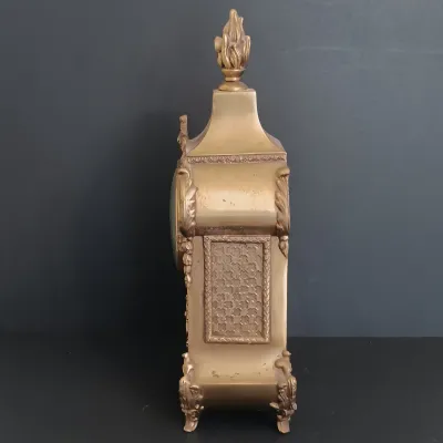 LOT 226: Westwood 8-Day Metal Mantel Clock