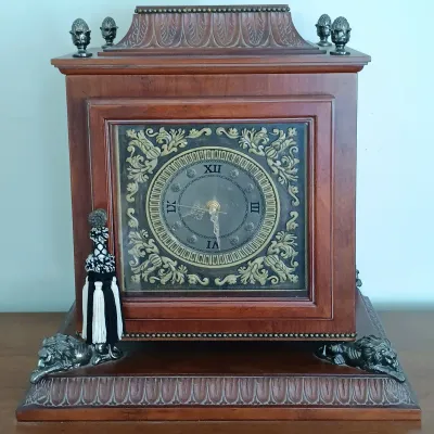 LOT 194: Bombay Analog Library Clock with Storage Compartment