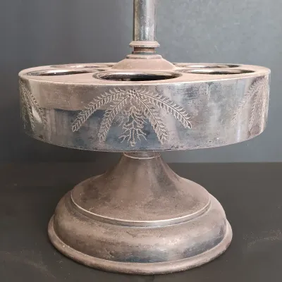 LOT 228: Simpson Hall Miller and Co Treble Plate Cruet Set