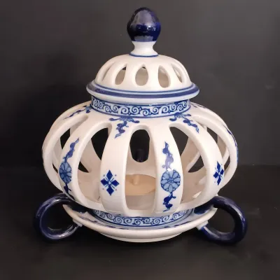 LOT 230: Bombay Blue and White Ceramic Canisters & Tealight