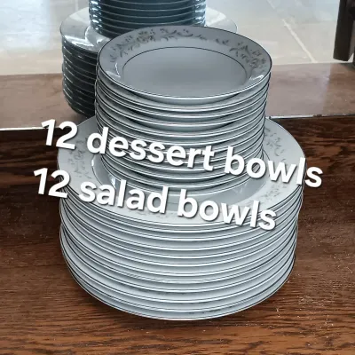 LOT 138: Sango China Set - Deutante