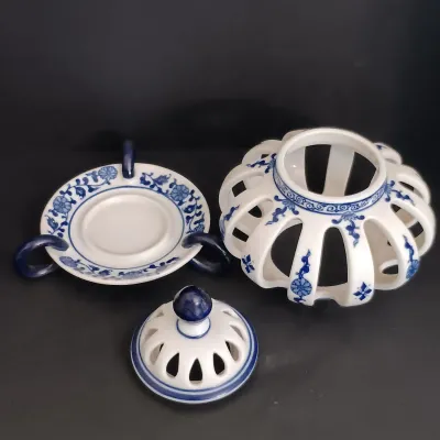 LOT 230: Bombay Blue and White Ceramic Canisters & Tealight