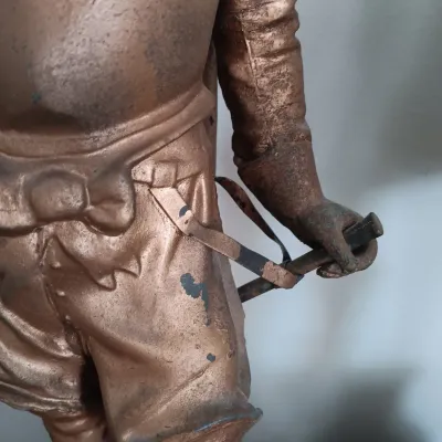 LOT 196: Vintage Don Juan and Don Caesar Spelter Statues