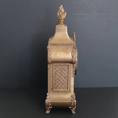 LOT 226: Westwood 8-Day Metal Mantel Clock
