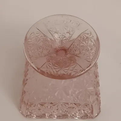 LOT 139: Vintage Glass Collection: Uranium, Marigold Carnival, Pink