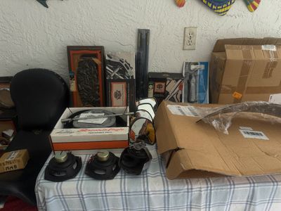 Sale Photo Thumbnail #526