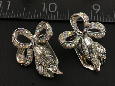 Vintage Aurora Borealis Rhinestone Bow Clip-On Earrings