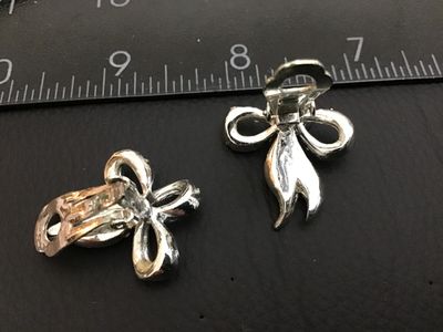 Vintage Aurora Borealis Rhinestone Bow Clip-On Earrings