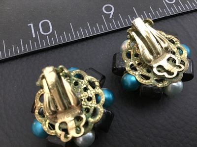 Vintage Japan Beaded Cluster Clip-On Earrings Teal Faux Pearl & Black Glass