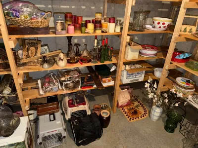 Estate sale photo