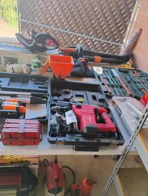Estate sale photo