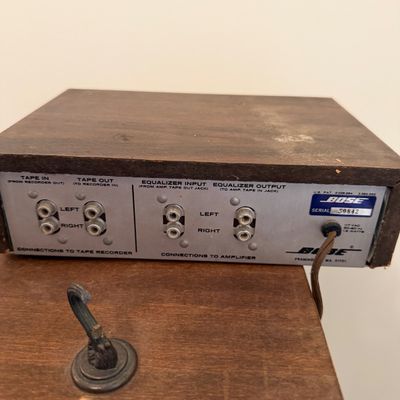 Vintage Bose Model 901 Speakers with Active Equalizer (DR-MG)