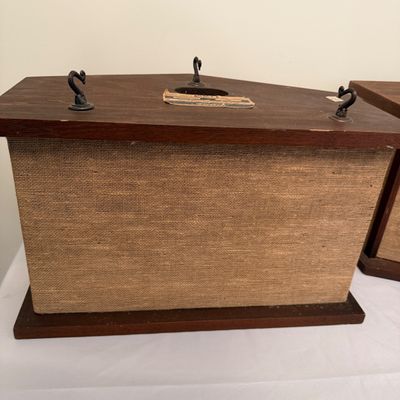 Vintage Bose Model 901 Speakers with Active Equalizer (DR-MG)