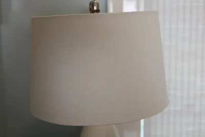 Contemporary White Table Lamp with Clear Base