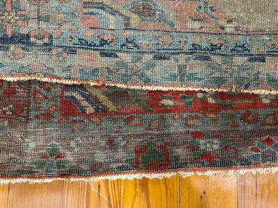 Antique Persian Heriz Serapi Wool Rug - 4' x 6'4"