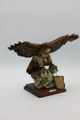Giuseppe Armani “White Hawk” Porcelain Sculpture