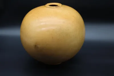 Jim Rozelle Signed American Holly Wood Vessel – 1989 Award Winner