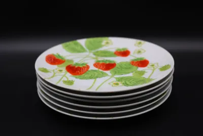Fitz & Floyd Wild Strawberry Vintage Plates – Set of 6