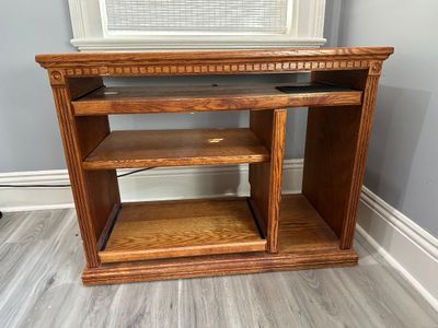 Vintage Oak Computer Desk with Pull-Out Trays