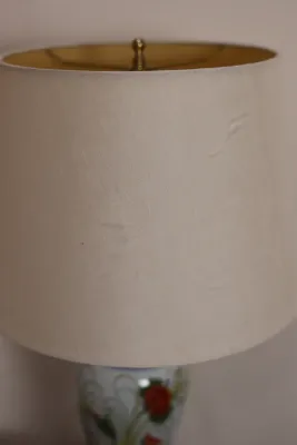 Hand-Painted Porcelain Floral Table Lamp
