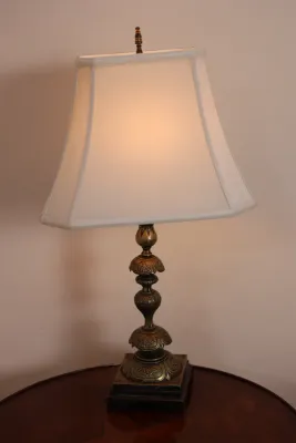 Ornate Traditional Table Lamp