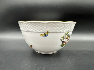 Vintage Herend Hungary Large Hand Painted Porcelain Bowl