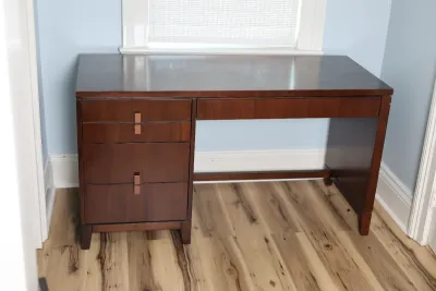 Traditional Wood Writing Desk with Drawers