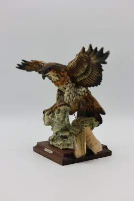 Giuseppe Armani “White Hawk” Porcelain Sculpture